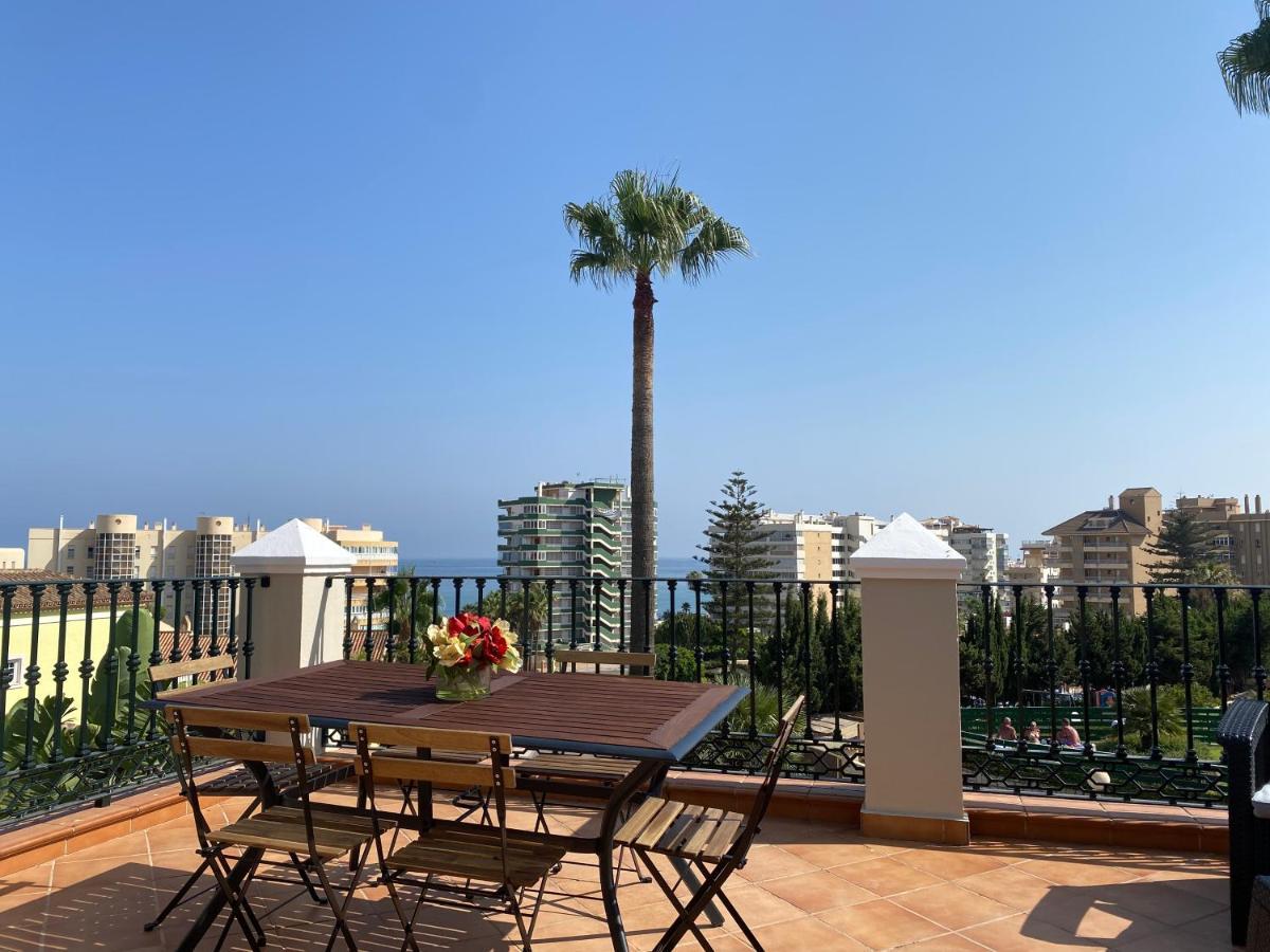 פואנגירולה Apartamentos Villa Torreblanca מראה חיצוני תמונה